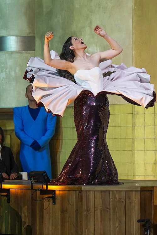 Giuseppe Verdi: La Traviata @ Grand Théâtre de Genève