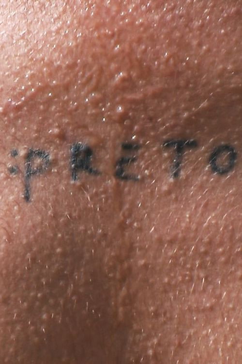 Preto (2025) poster