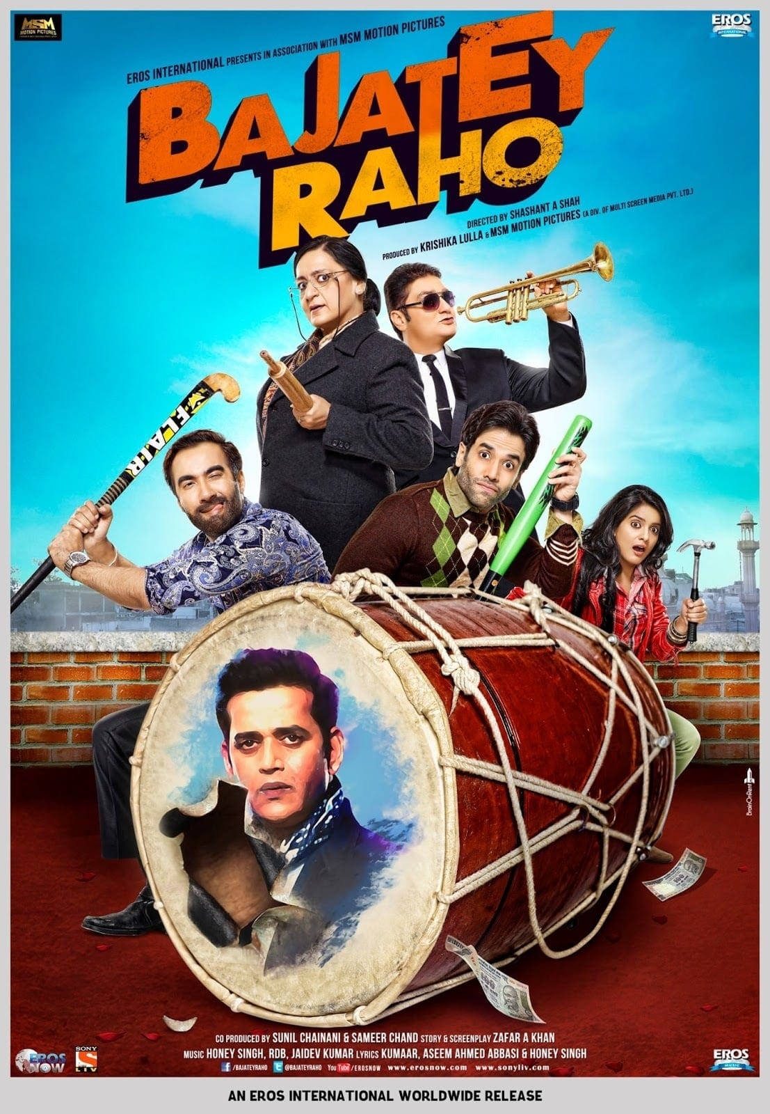 Poster for the movie "Bajatey Raho"